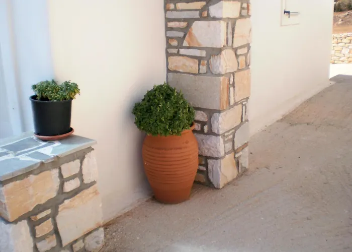 Panorama Studios In Pisolivadi Piso Livadi